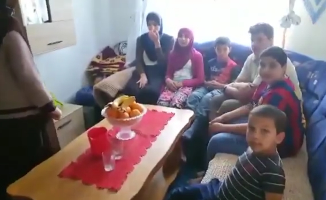 You are currently viewing VIDEO: Pomozimo samohranu  majku Šerifu i njenih osmero djece