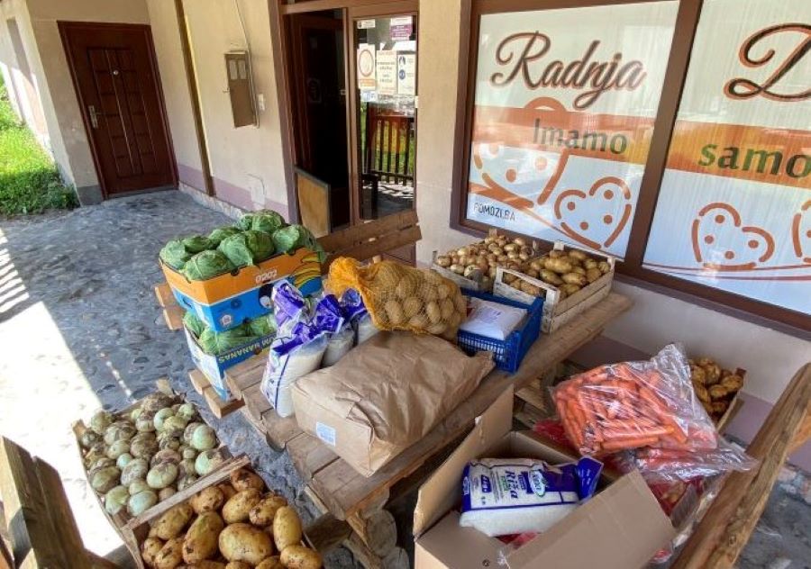 Read more about the article Vrijedna donacija korisnicima kuhinje Restoran dobre volje u Travniku